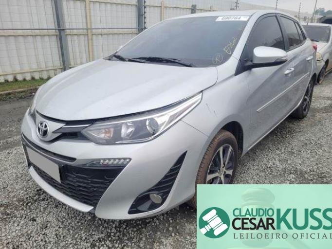 TOYOTA YARIS 20/20