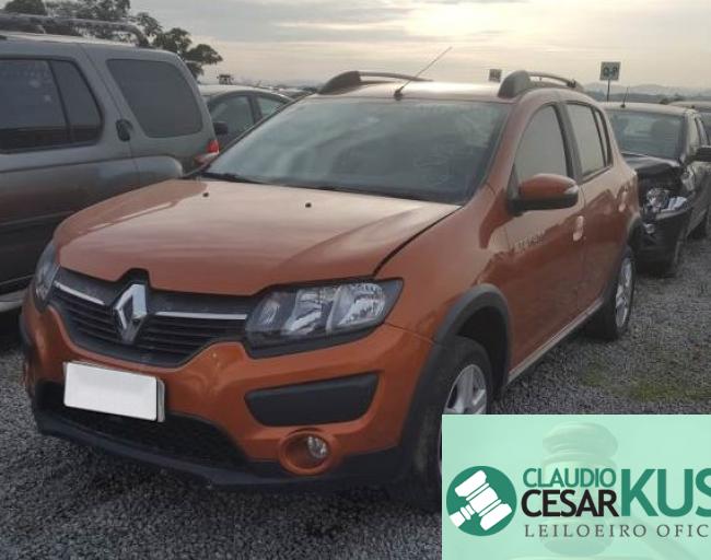 RENAULT SANDERO 15/15