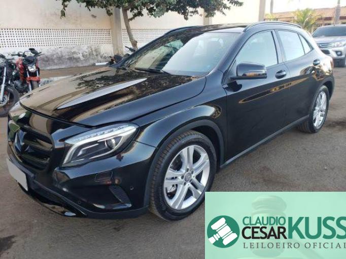 MERCEDES BENZ CLASSE GLA 15/15