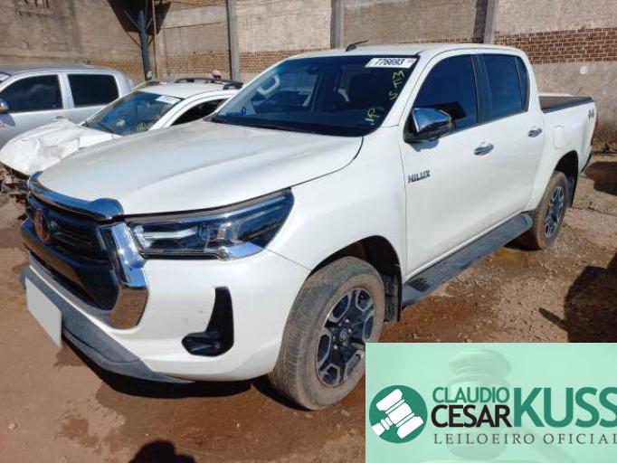 TOYOTA HILUX CD 22/22
