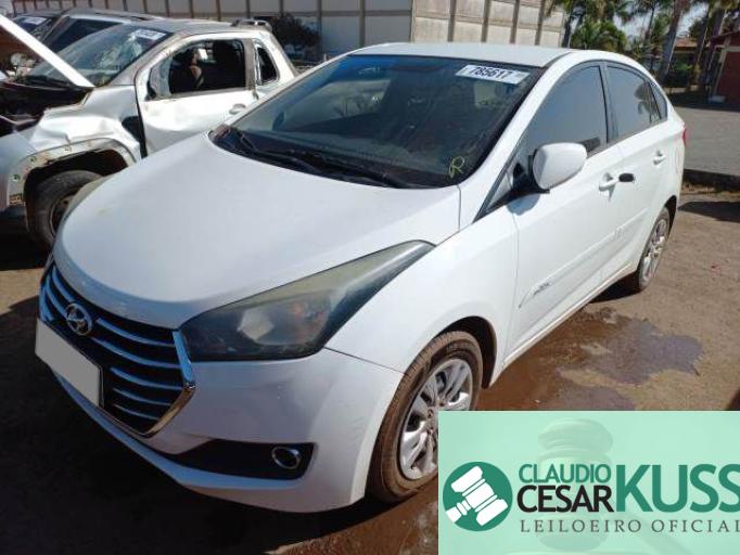 HYUNDAI HB20S 15/16
