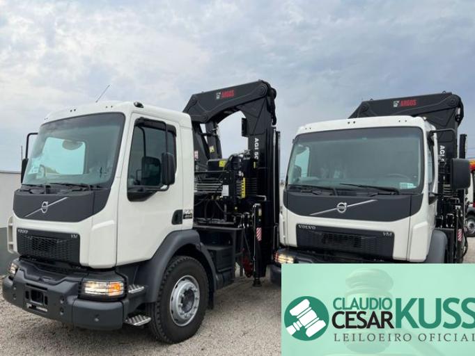 VOLVO VM-270 22/22