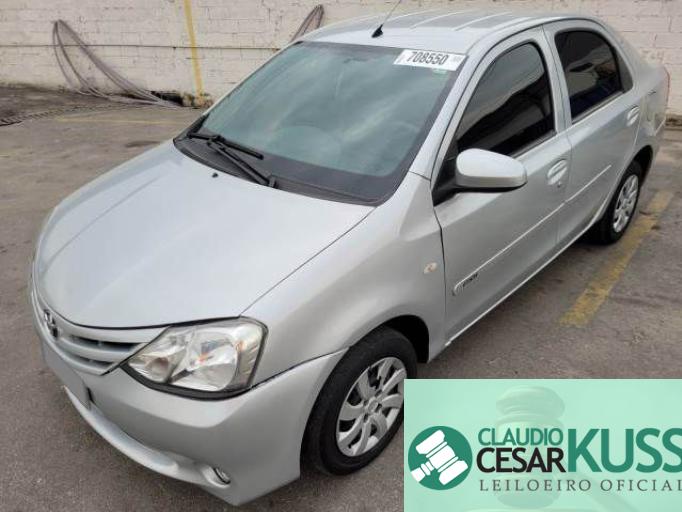 TOYOTA ETIOS SEDA 14/15