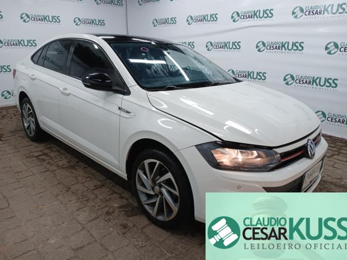 VOLKSWAGEN VIRTUS 18/19