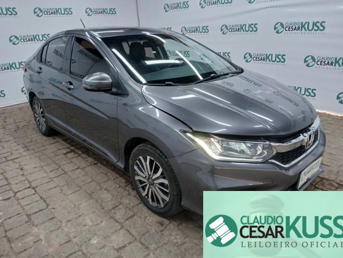 HONDA CITY 18/18
