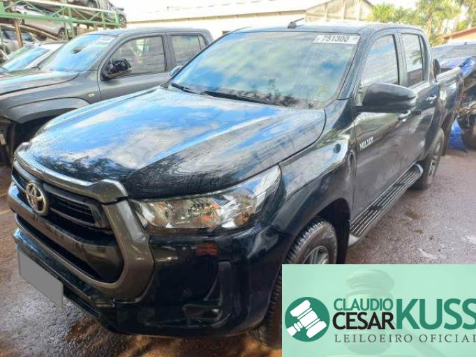 TOYOTA HILUX CD 21/21