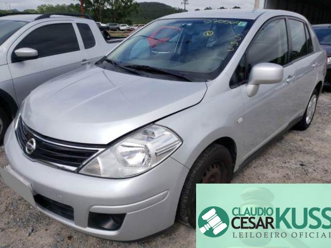 NISSAN TIIDA SEDAN 10/11