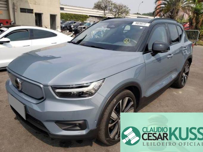 VOLVO XC40 21/22