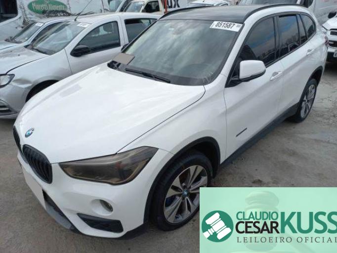BMW X1 15/16
