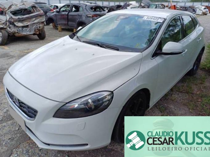 VOLVO V40 13/14