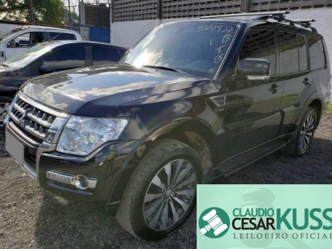 MITSUBISHI PAJERO FULL 18/19