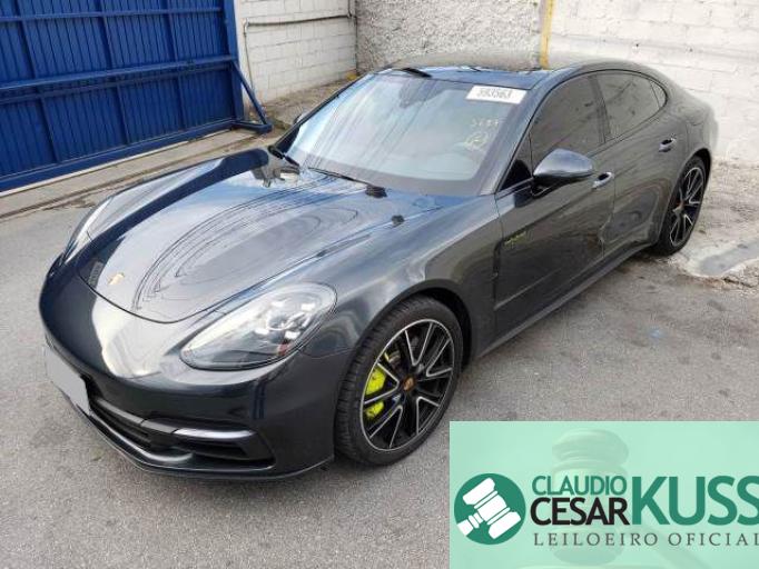 PORSCHE PANAMERA 18/18