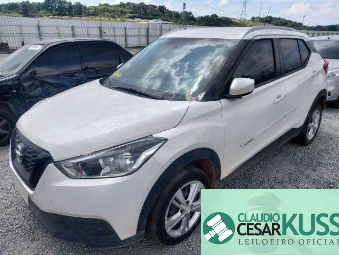 NISSAN KICKS 19/19