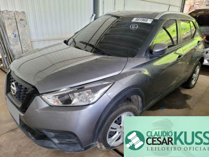NISSAN KICKS 18/19