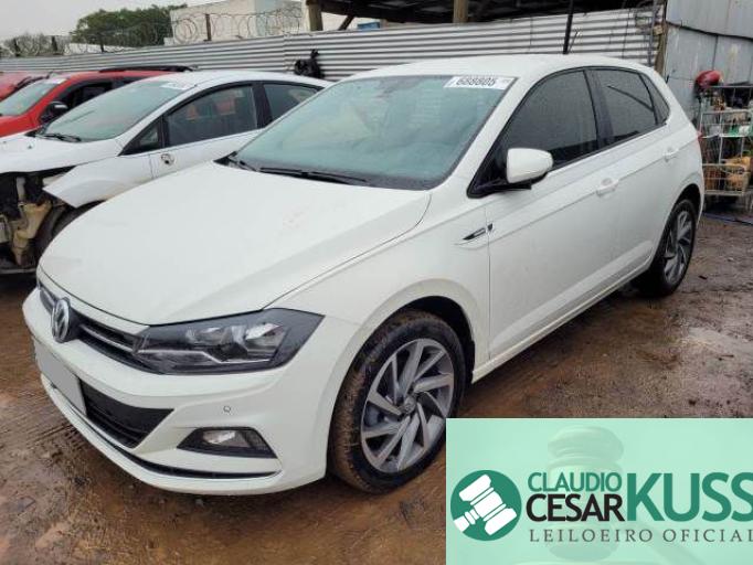 VOLKSWAGEN POLO 19/19