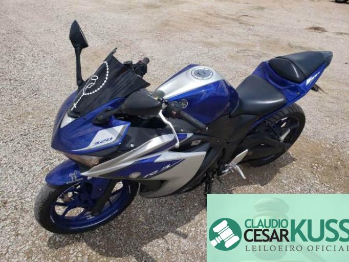 YAMAHA YZF R3 15/16