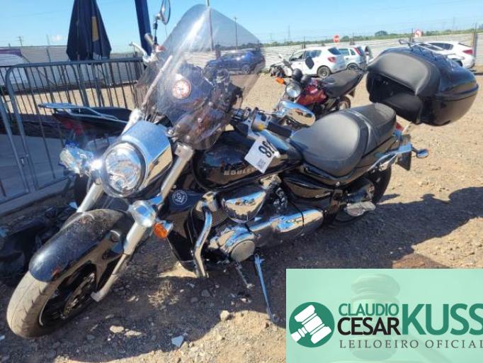 SUZUKI BOULEVARD M1800 17/18