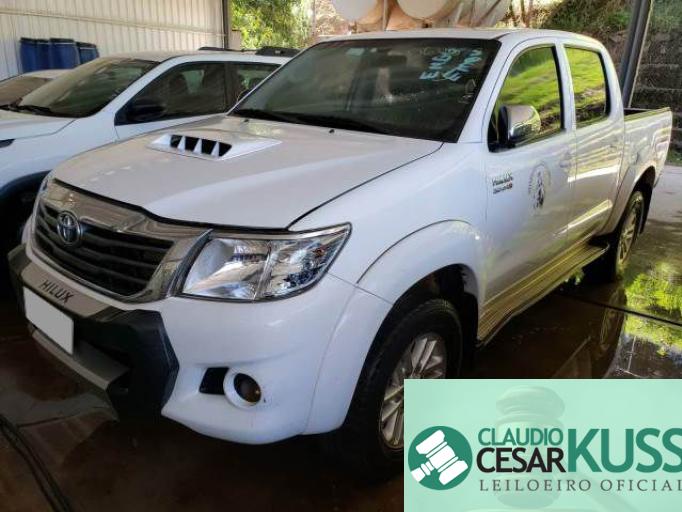 TOYOTA HILUX CD 14/15